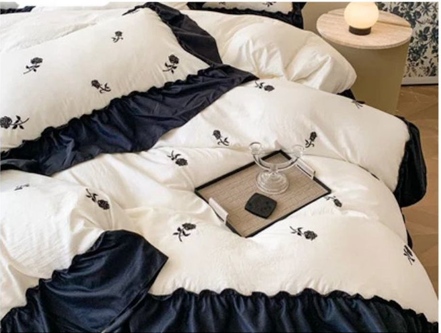 Parure de lit princesse – Housse de couette + taies – 5 tailles – Blanc, Noir ou Blanc & Noir