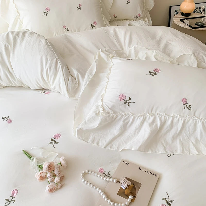 Parure de lit princesse – Housse de couette + taies – 5 tailles – Blanc, Noir ou Blanc & Noir